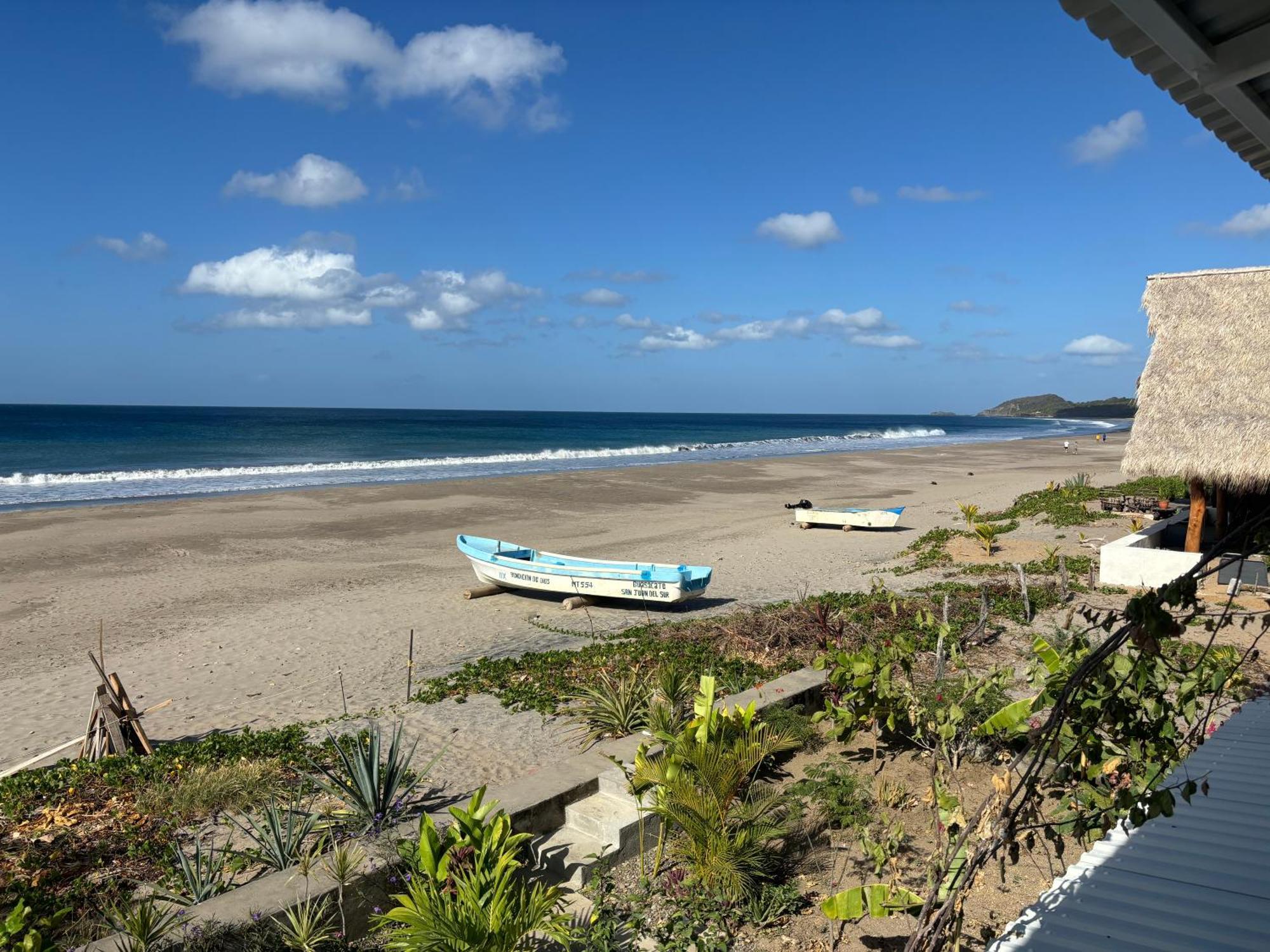 Stella Mar Oceanfront Hotel Popoyo Eksteriør bilde