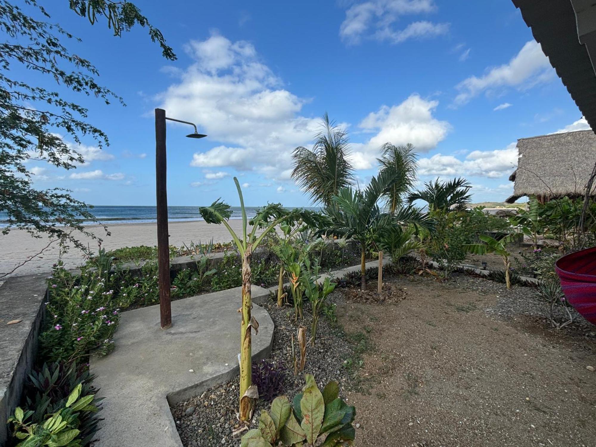 Stella Mar Oceanfront Hotel Popoyo Eksteriør bilde